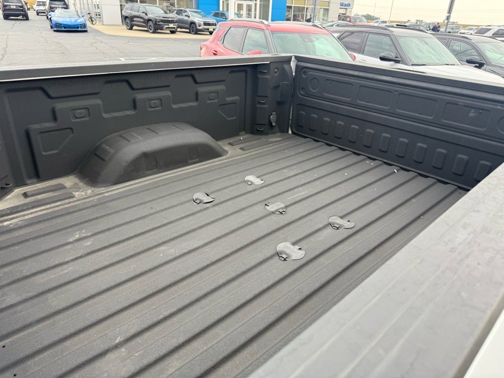 Used 2024 Chevrolet Silverado 3500 W/T image 17