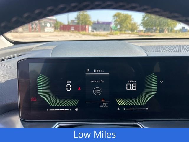 Used 2025 Kia Sorento S image 12