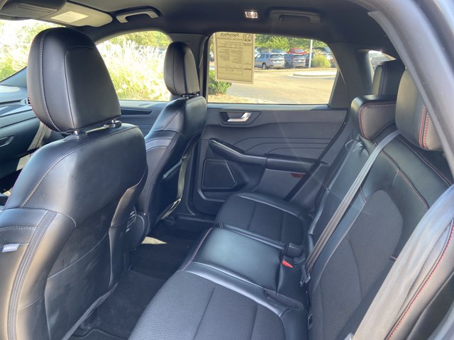 Used 2025 Ford Escape ST-Line FWD image 16