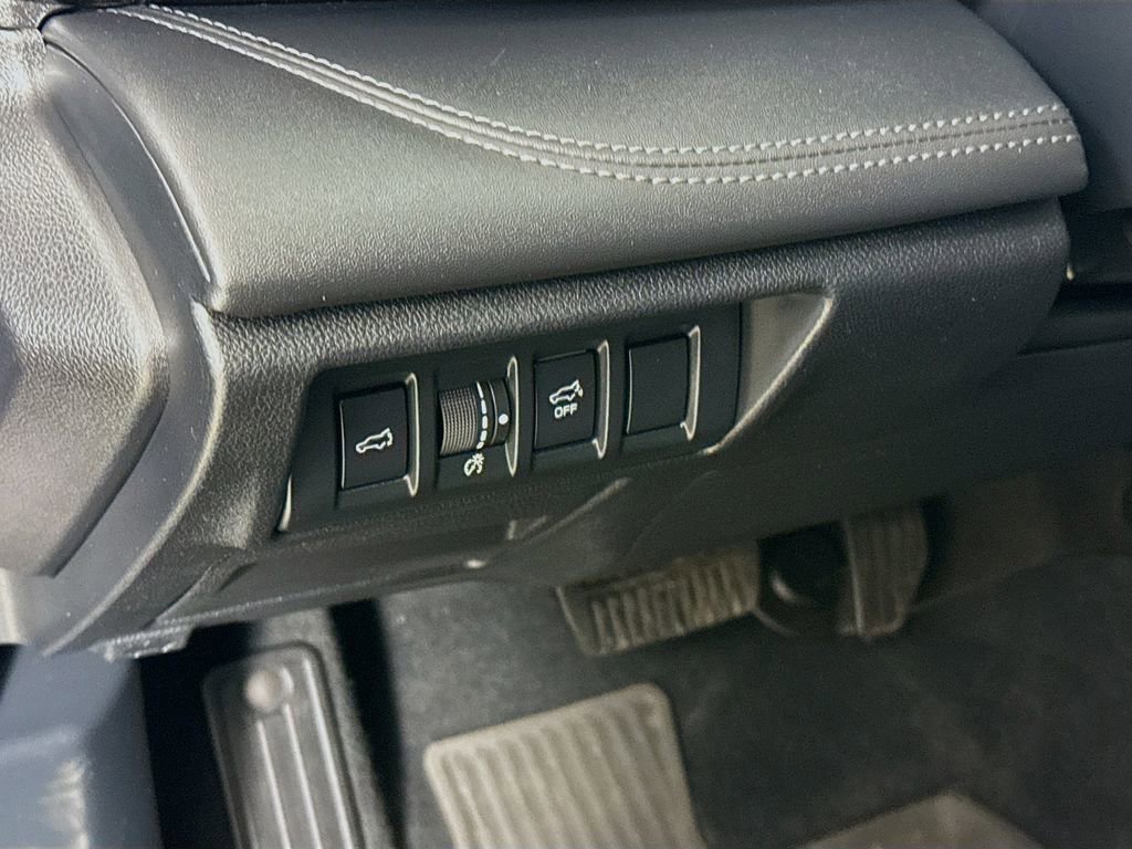 Used 2022 Subaru Outback Limited XT w/ Popular Package #2 image 12