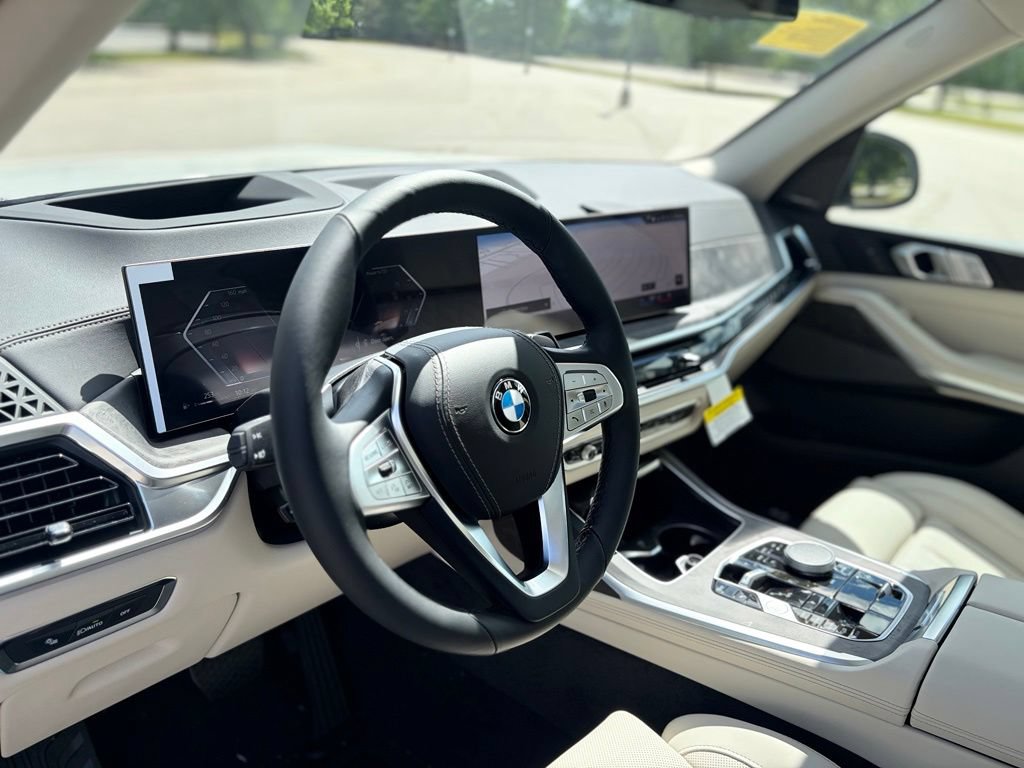 New 2027 BMW X7 xDrive40i AWD/4WD image 10
