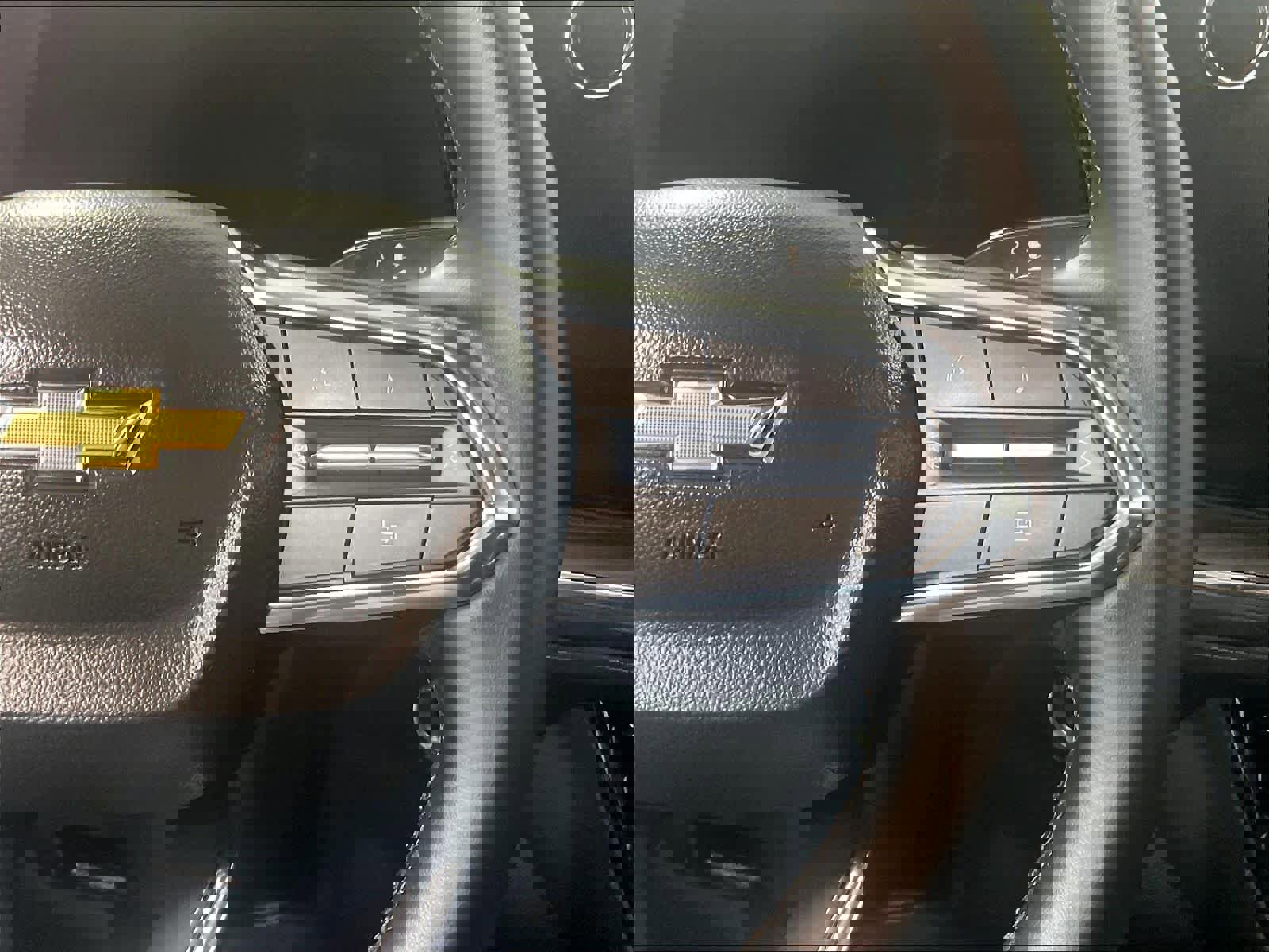 Used 2025 Chevrolet Tahoe LT image 24