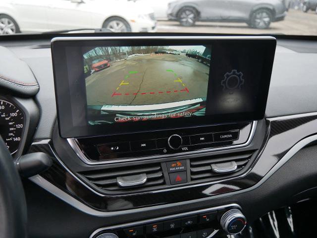 Certified 2023 Nissan Altima 2.5 SR w/ SR Premium Package image 23