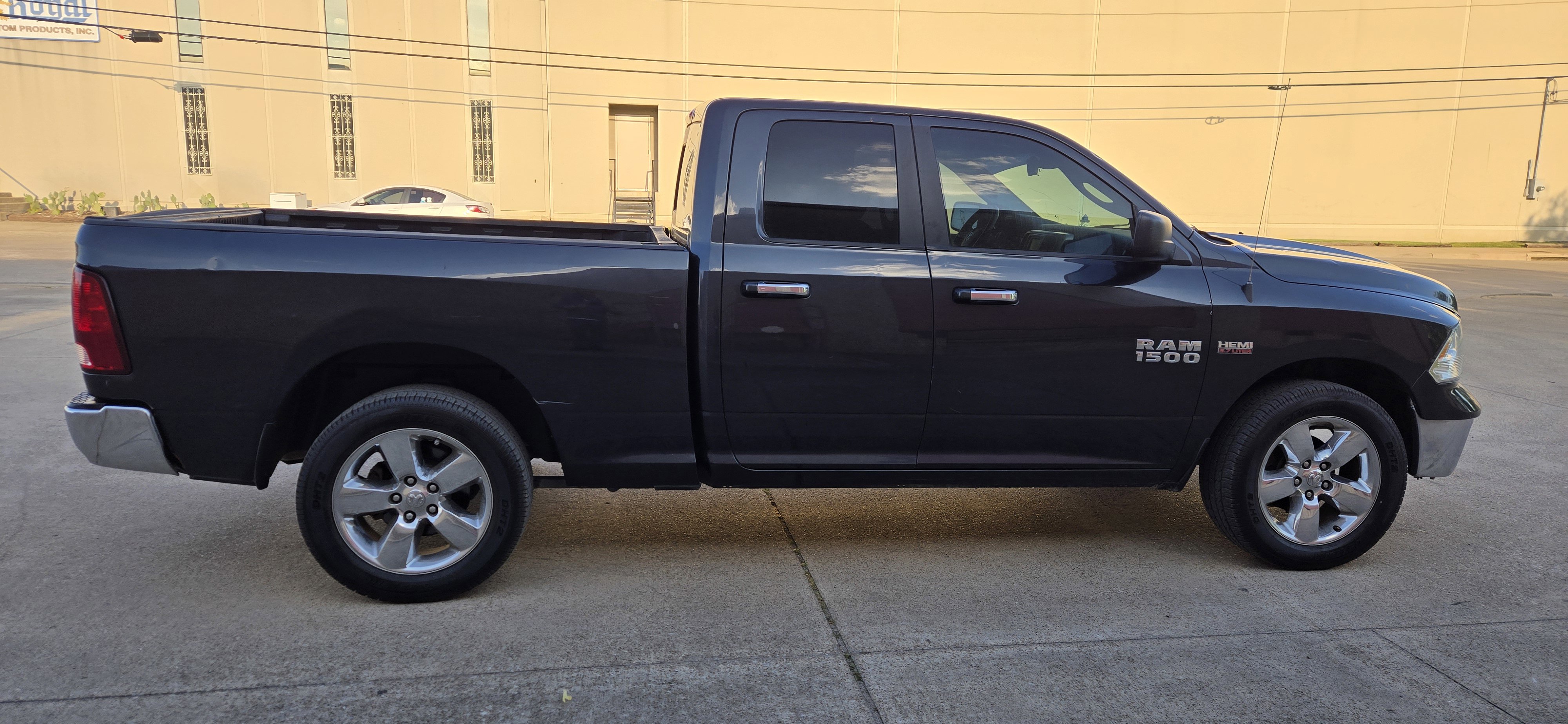 Used 2014 RAM 1500 Big Horn image 10
