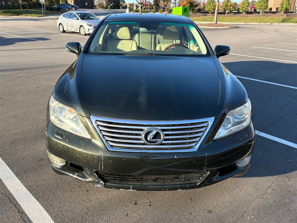 Used 2011 Lexus LS 460 w/ Comfort Pkg RWD image 9