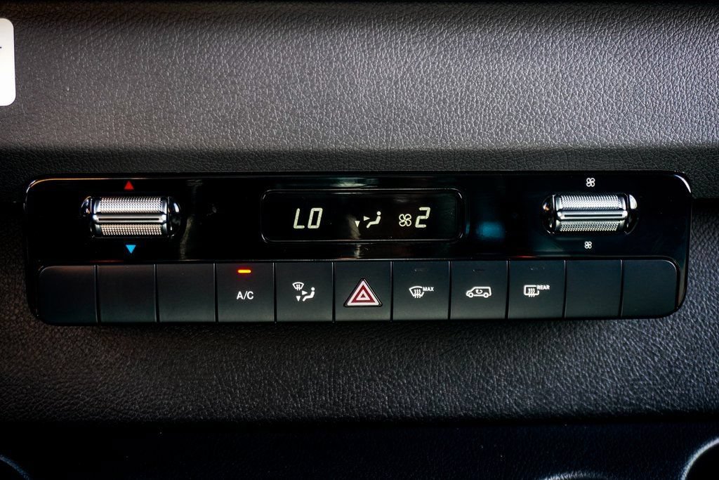 Used 2021 Mercedes-Benz Sprinter 3500 w/ Swivel Seat Package image 43