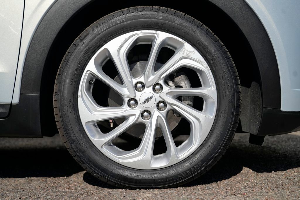 Used 2022 Chevrolet Bolt EUV LT image 12