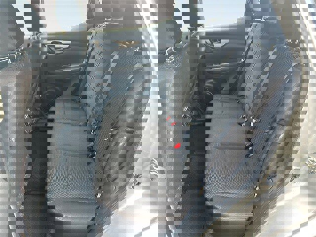 Used 2020 Nissan Rogue Sport S image 13