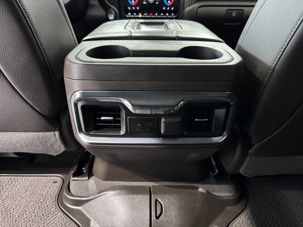 Certified 2022 GMC Sierra 3500 Denali AWD/4WD image 31