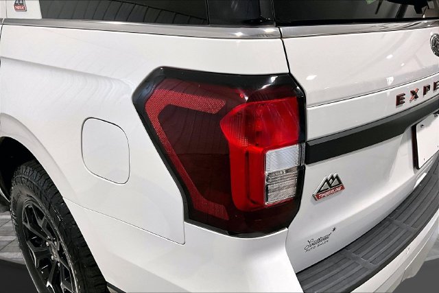 Used 2022 Ford Expedition Timberline AWD/4WD image 23