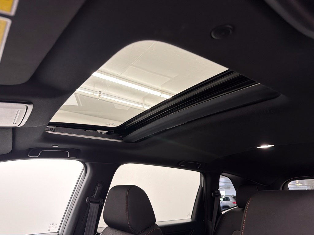 Used 2025 Honda CR-V Sport image 25