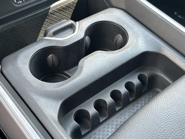 Used 2022 RAM 1500 Big Horn AWD/4WD image 32