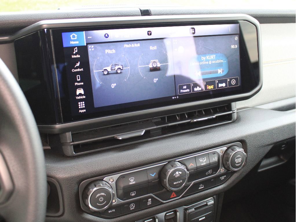 New 2026 Jeep Wrangler Sport AWD/4WD image 21