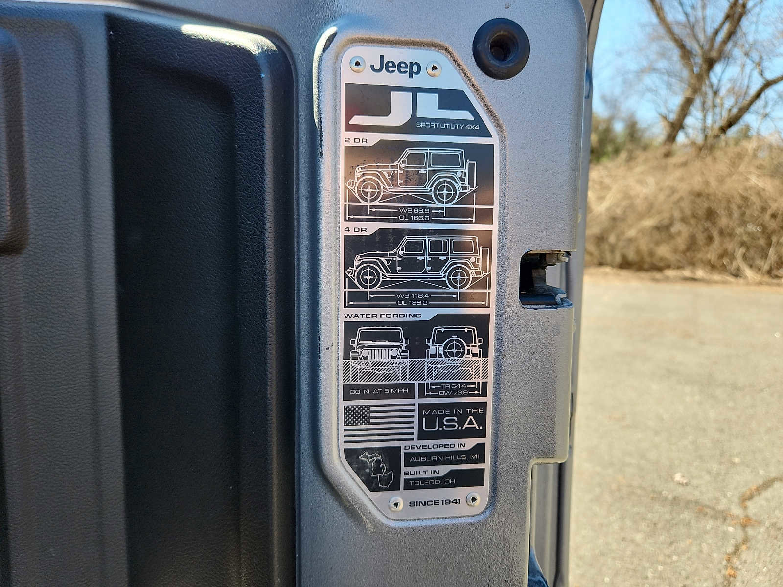 Certified 2020 Jeep Wrangler Sport image 29