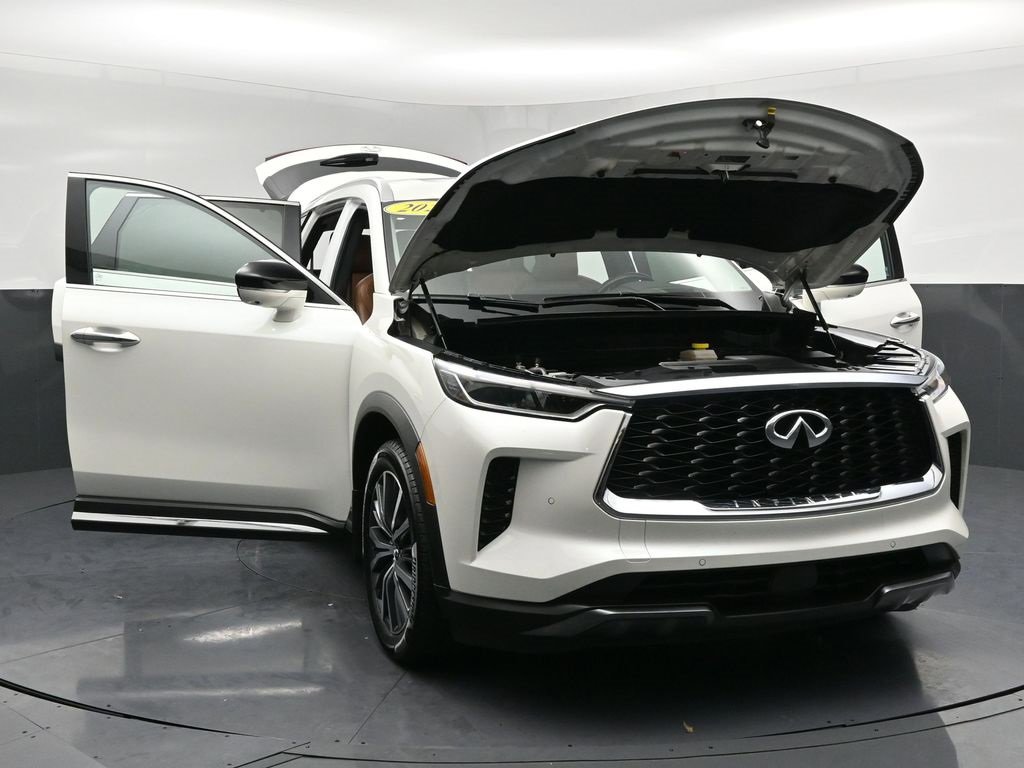 Used 2023 INFINITI QX60 Sensory w/ Vision Package image 37
