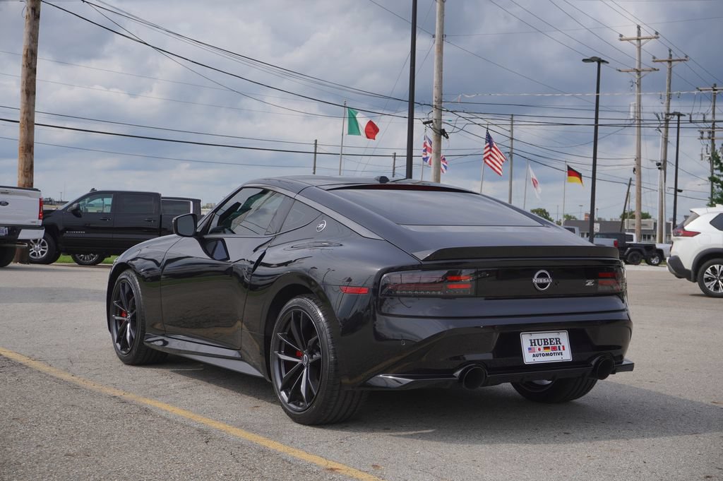 Used 2023 Nissan Z w/ Floor Mat Package (L93) RWD image 9