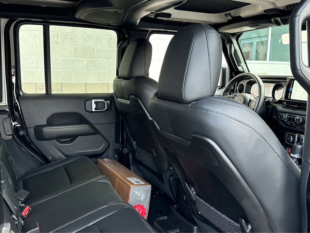 New 2024 Jeep Wrangler Rubicon 392 image 19