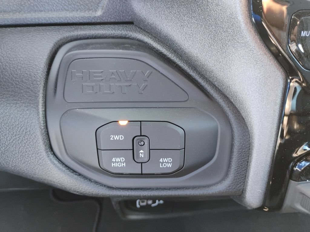 New 2026 RAM 3500 Tradesman AWD/4WD image 39