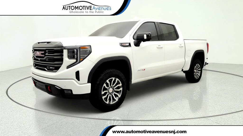 Used 2023 GMC Sierra 1500 AT4 w/ Technology Package AWD/4WD image 1