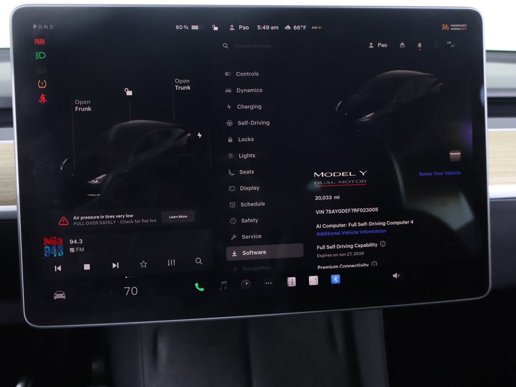 Used 2024 Tesla Model Y Performance image 52