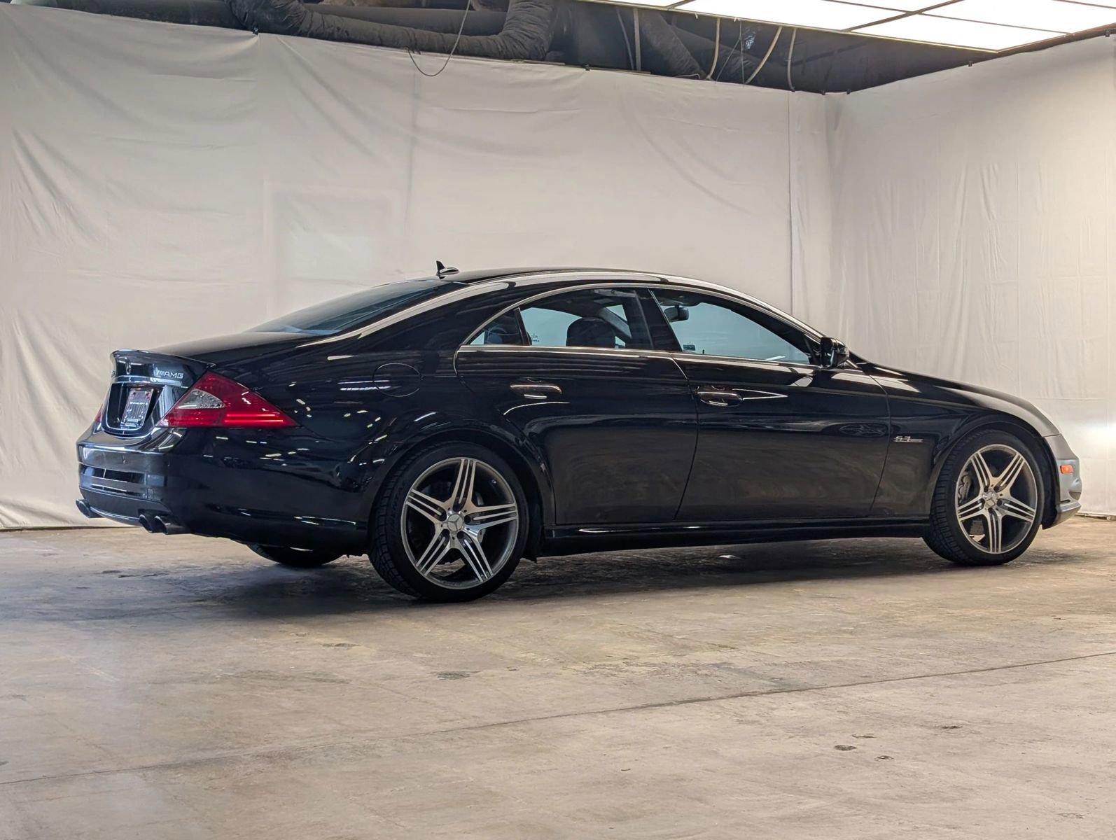 Used 2009 Mercedes-Benz CLS 63 AMG image 7