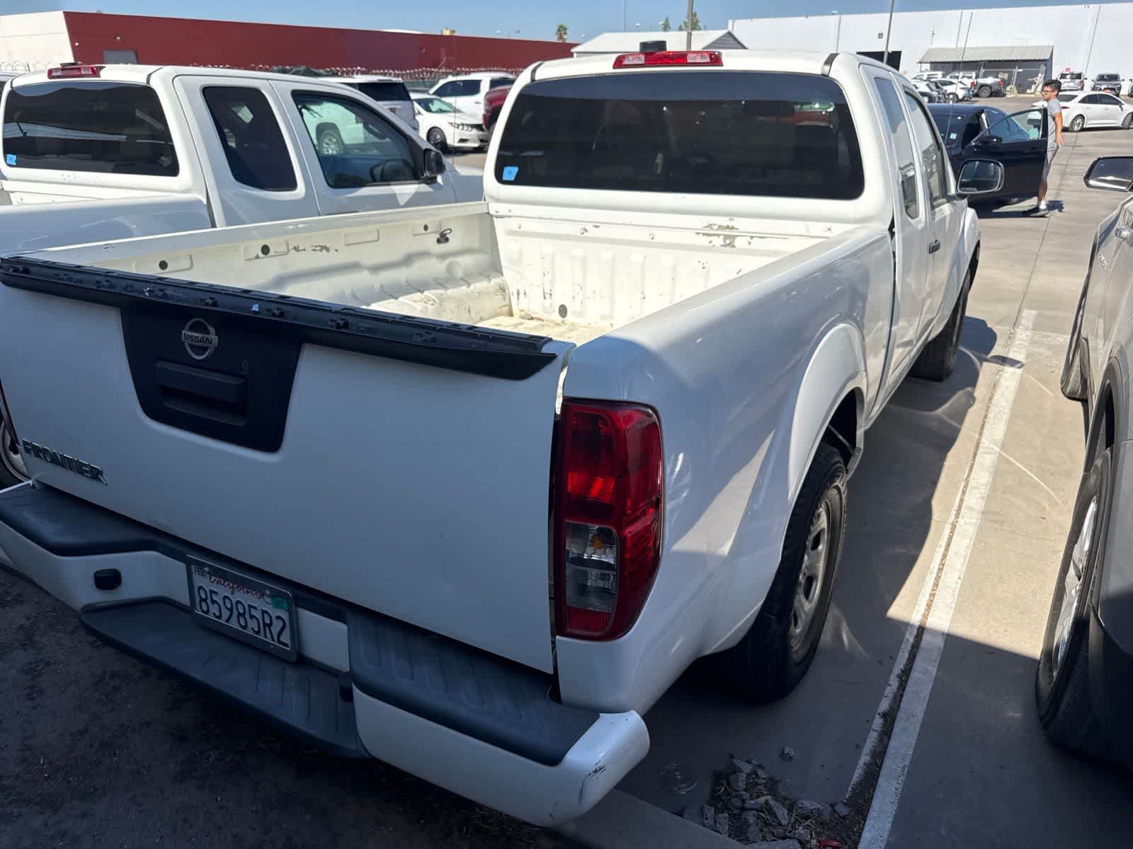 Used 2019 Nissan Frontier S RWD image 4