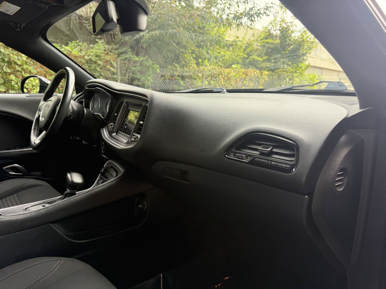 Used 2018 Dodge Challenger SXT RWD image 14