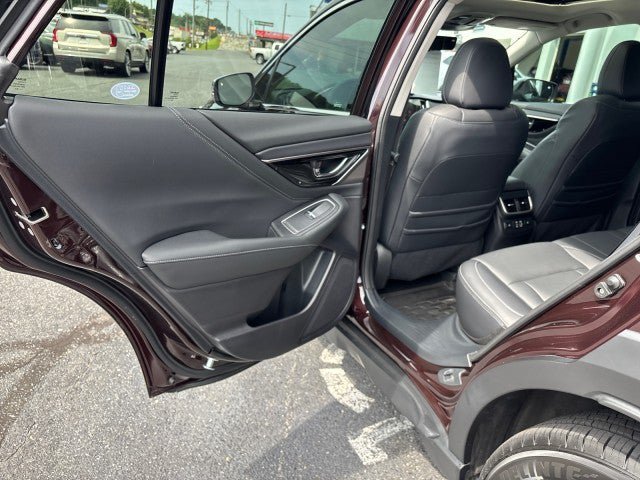 Certified 2024 Subaru Outback Touring XT AWD/4WD image 30
