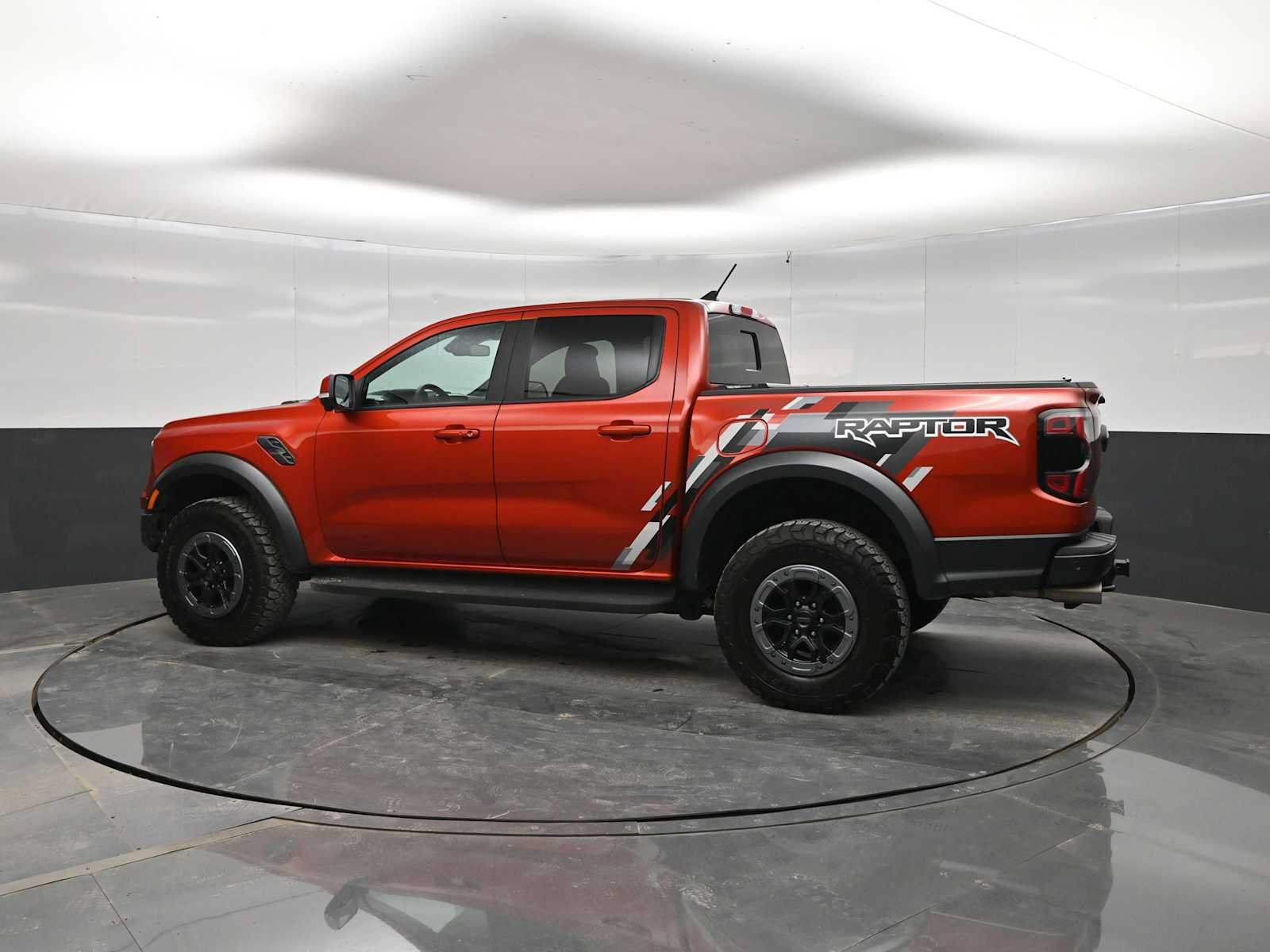 Used 2024 Ford Ranger Raptor AWD/4WD image 5