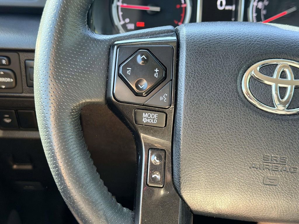 Used 2020 Toyota 4Runner TRD Off-Road Premium w/ Moonroof Package AWD/4WD image 16
