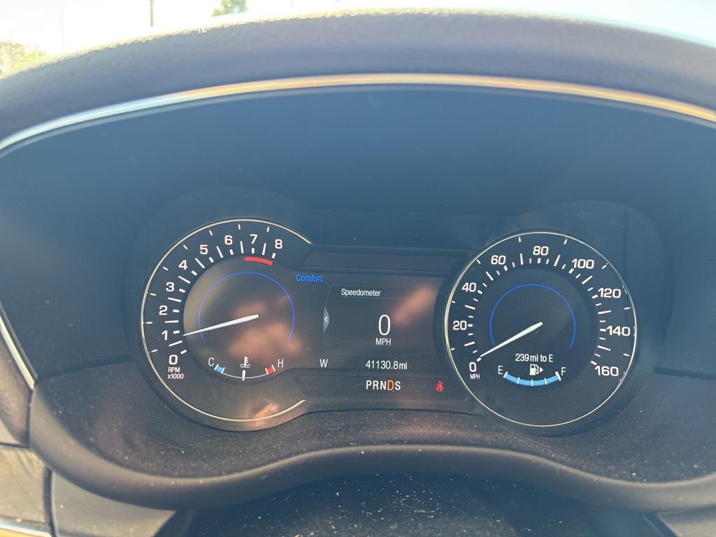 Used 2017 Lincoln MKC Reserve image 8