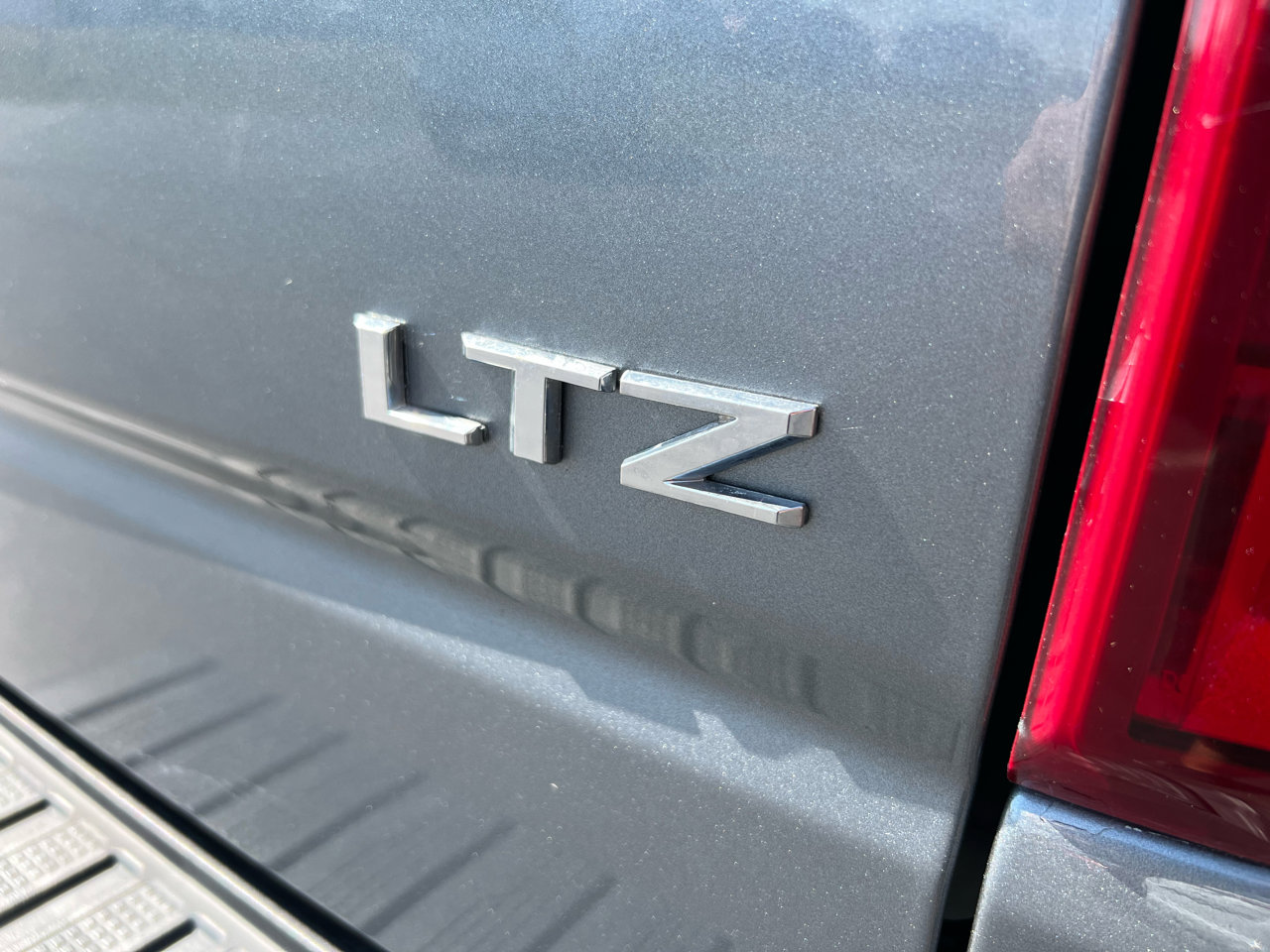 Used 2020 Chevrolet Silverado 1500 LTZ w/ LTZ Texas Edition image 6