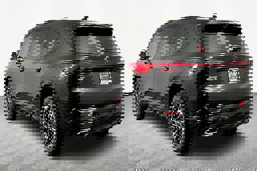 New 2026 Buick Enclave Sport Touring w/ Super Cruise Package image 4