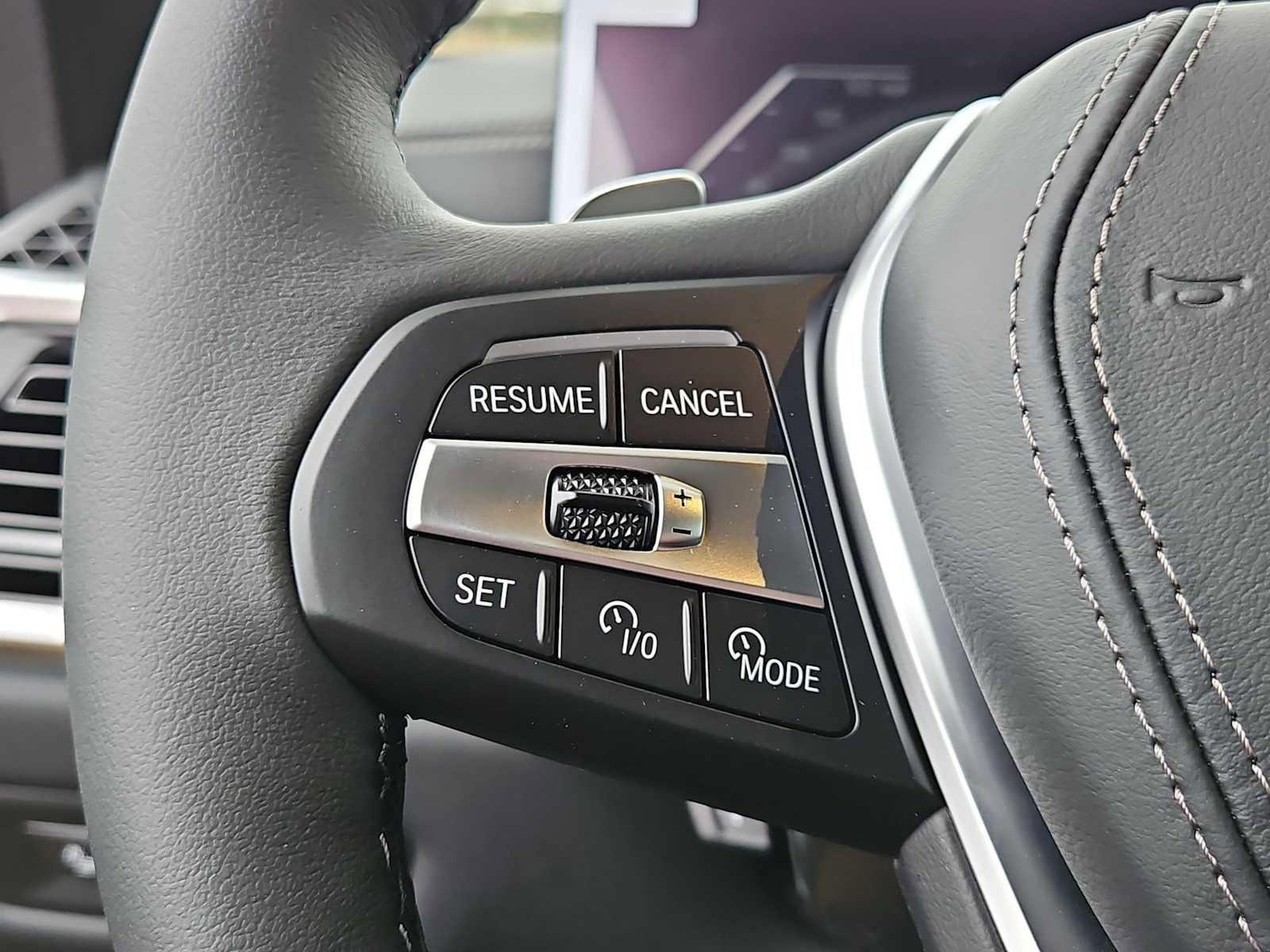 New 2026 BMW X5 xDrive40i w/ Executive Package image 21