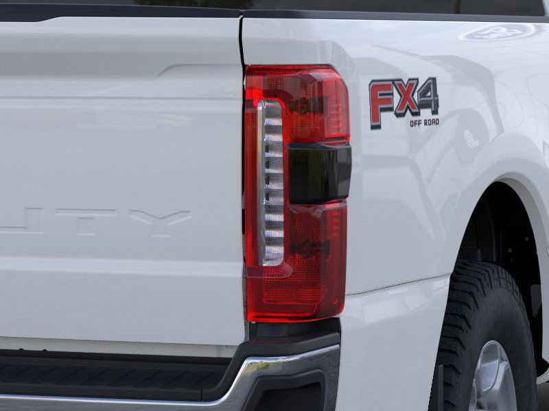 New 2026 Ford F350 XLT image 21