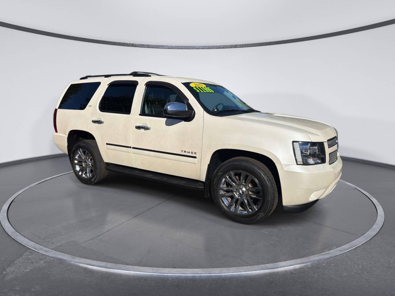 Used 2011 Chevrolet Tahoe LTZ AWD/4WD image 6