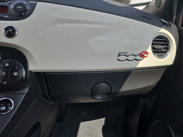 Used 2014 FIAT 500 e FWD image 28