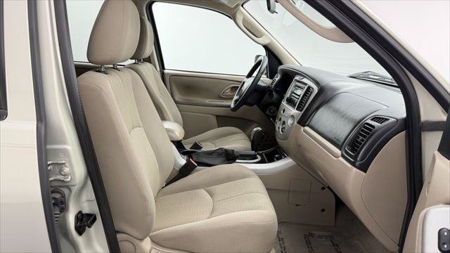 Used 2006 MAZDA Tribute s FWD image 21