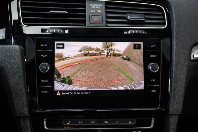 Used 2019 Volkswagen GTI SE FWD image 75