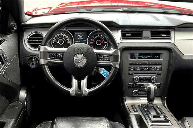 Used 2013 Ford Mustang Premium image 5