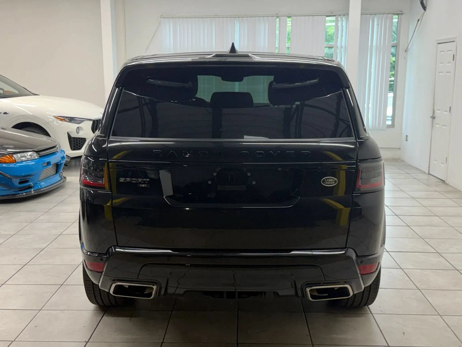 Used 2022 Land Rover Range Rover Sport HST AWD/4WD image 8