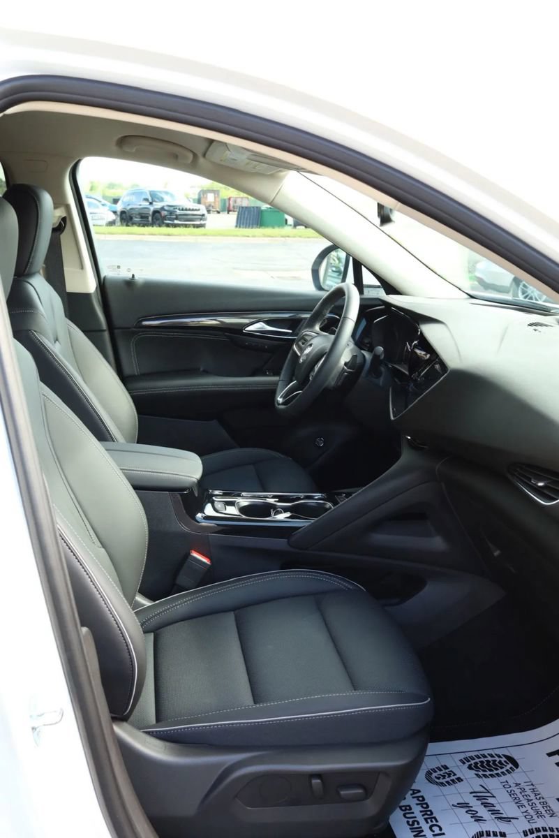 Used 2023 Buick Envision Essence AWD/4WD image 47