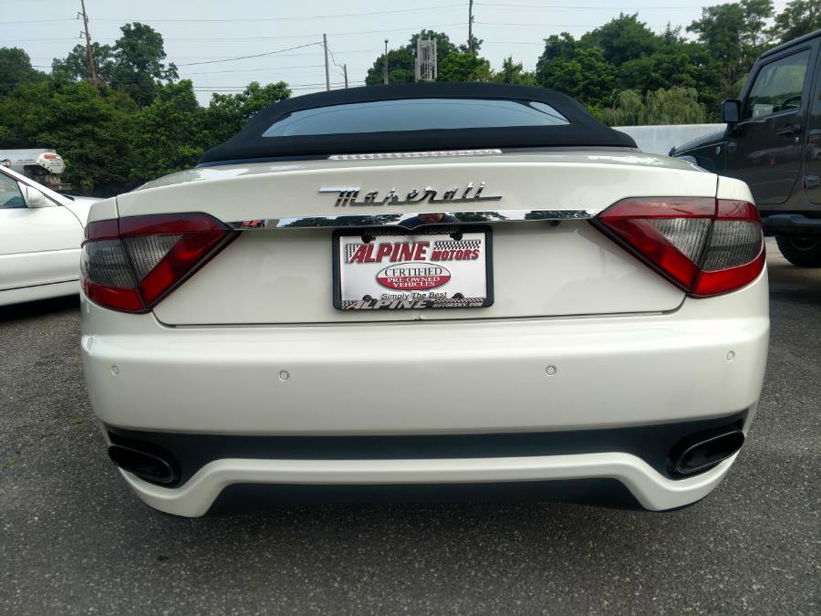 Used 2013 Maserati GranTurismo Sport image 27