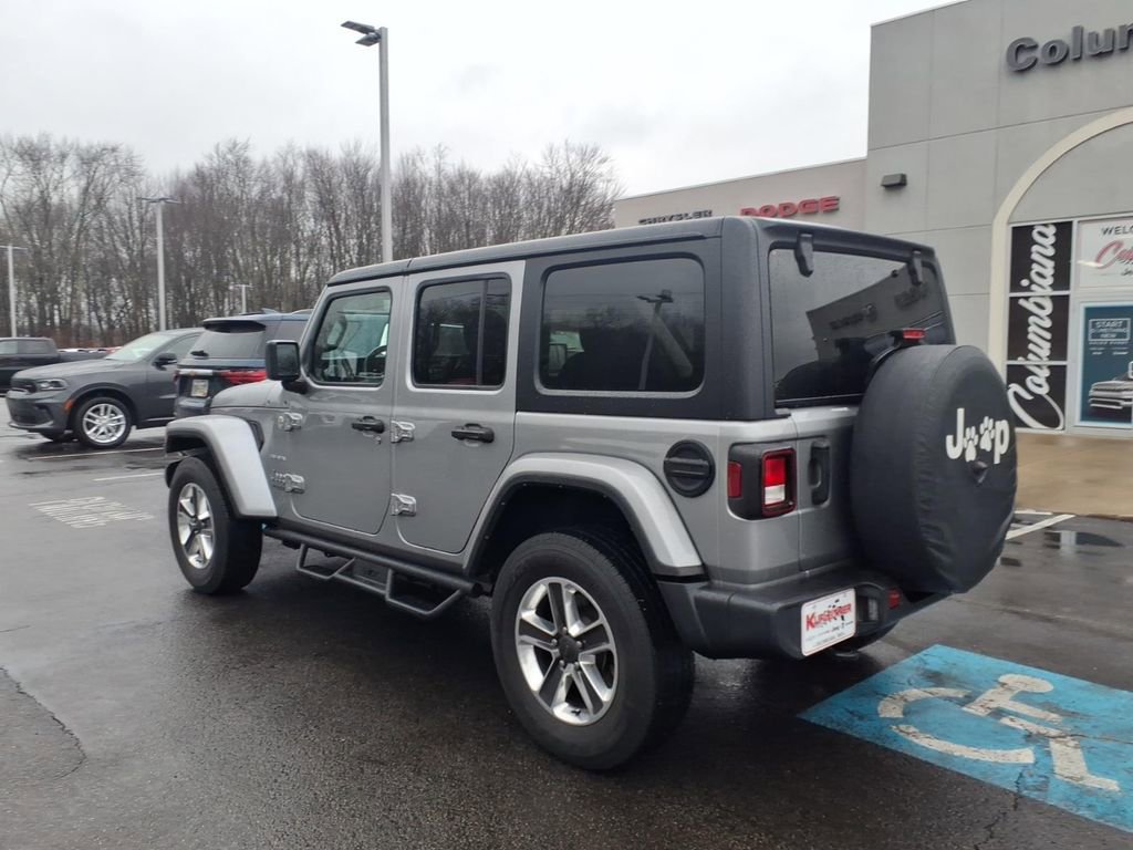 Used 2021 Jeep Wrangler Unlimited Sahara AWD/4WD image 2