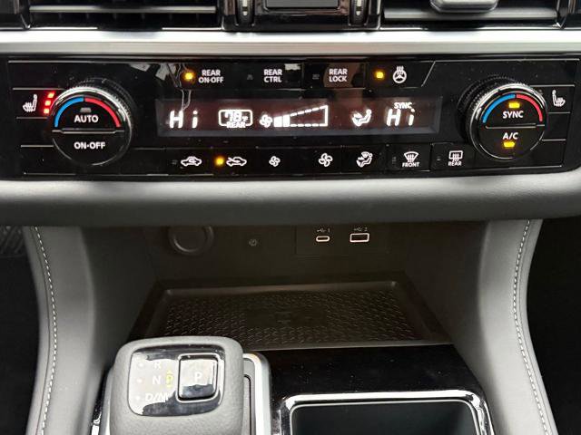 New 2025 Nissan Pathfinder SL image 26