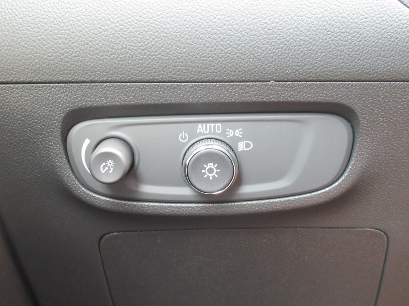 New 2026 Buick Encore GX Preferred w/ Comfort Package FWD image 25