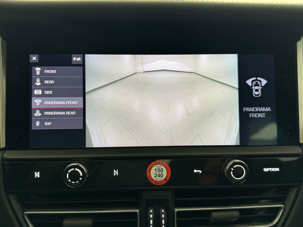 Used 2024 Porsche Macan w/ Premium Plus Package image 23
