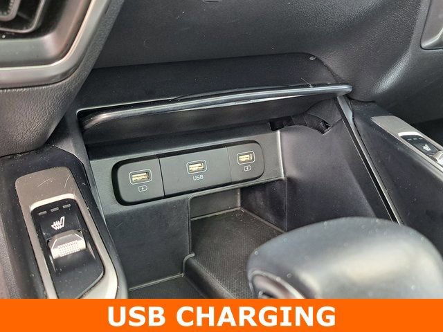 Used 2022 Kia Sorento S w/ Panoramic Sunroof Package image 16