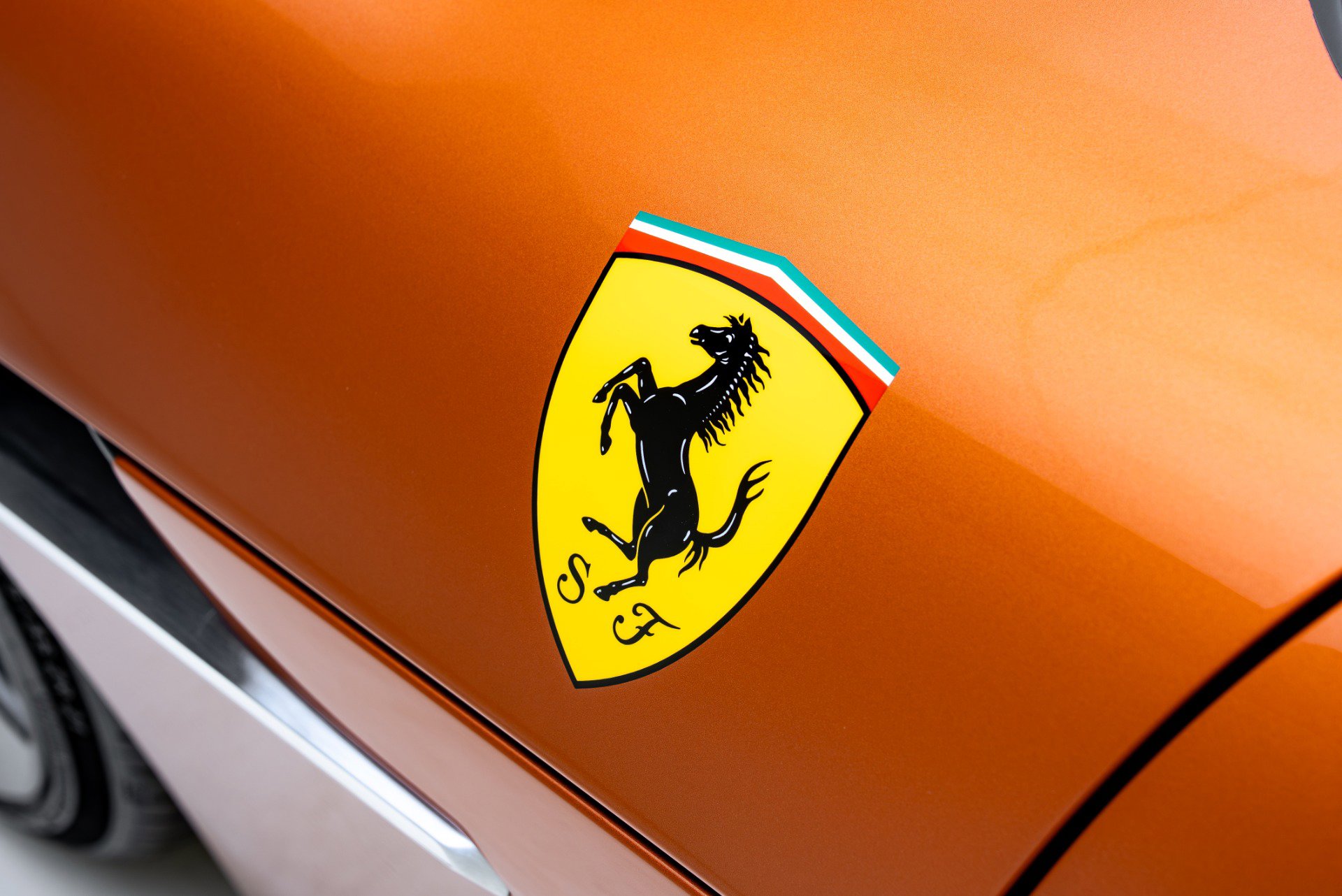 Used 2025 Ferrari 12Cilindri RWD image 17