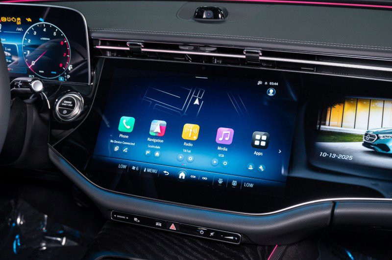 New 2025 Mercedes-Benz E 450 4MATIC All-Terrain Wagon image 19